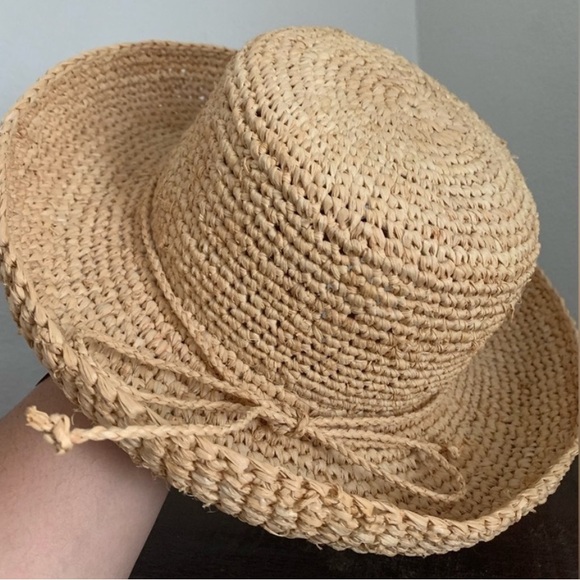 Scala Packable Crocheted Raffia Straw Big Brim Drawstring Hat - Picture 4 of 13